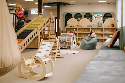 SKOCZEK Sala zabaw i centrum mądrej zabawy